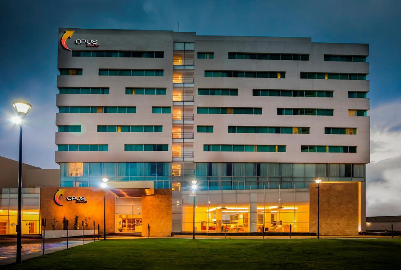 Hotel Opus Grand Toluca Aeropuerto Екстериор снимка