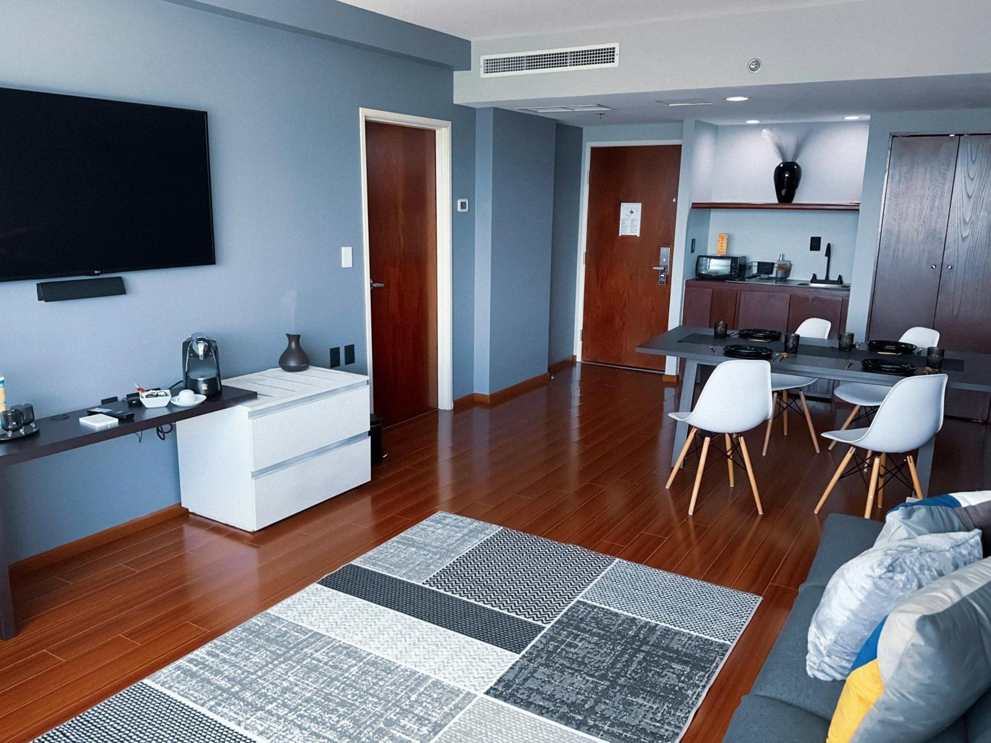 Hotel Opus Grand Toluca Aeropuerto Екстериор снимка